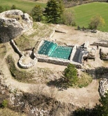 Visite du chantier de sauvegarde du château des Flotte
